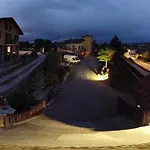 Torre In Langa Nocleg ze śniadaniem 3*