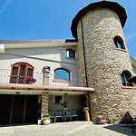 Torre In Langa 3* Carrù