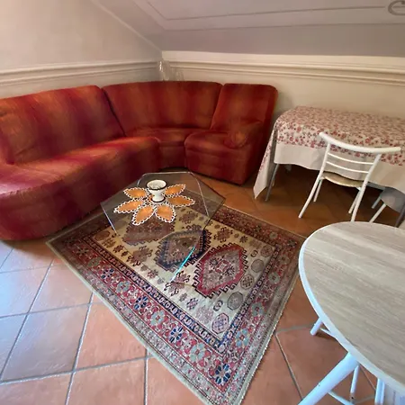 Bed & Breakfast Torre In Langa Carrù