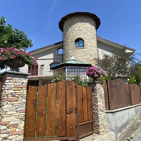 Torre In Langa فندق مبيت وإفطار Carrù