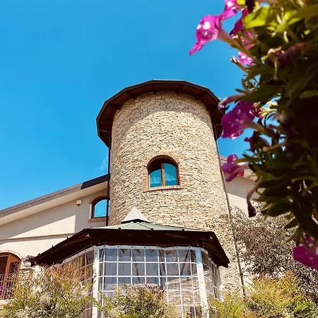 فندق مبيت وإفطار Torre In Langa Carrù