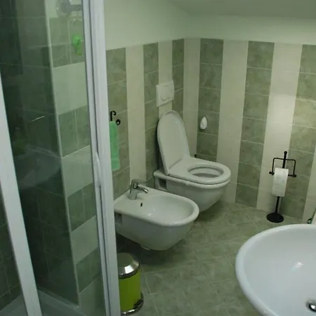 Bed & Breakfast Torre In Langa 3*