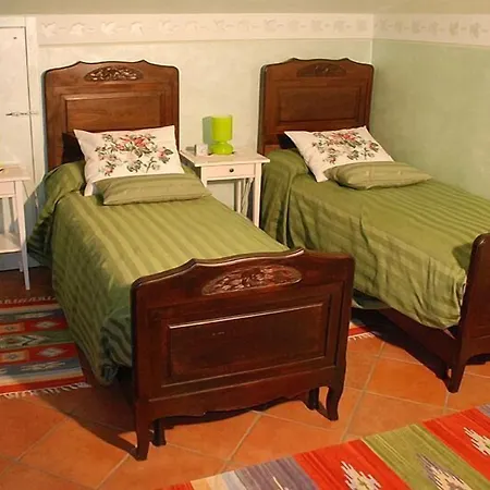 Torre In Langa 3*