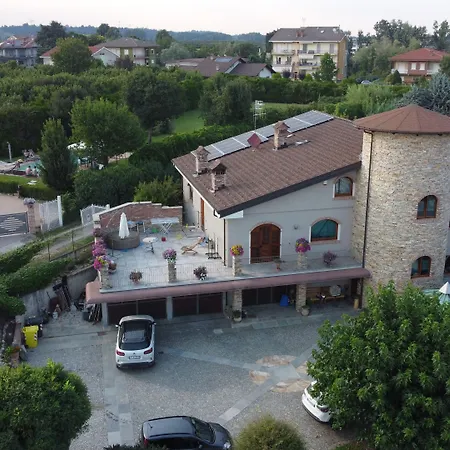 Torre In Langa Bed & Breakfast