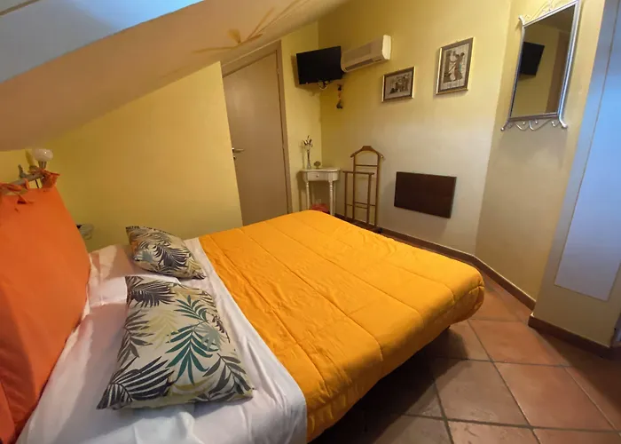 Torre In Langa Bed & Breakfast